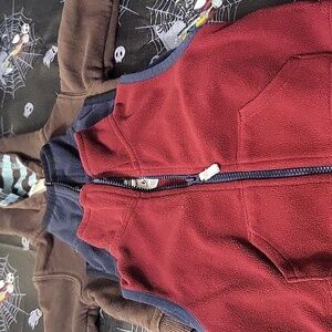 2 vests 1 jacket lot